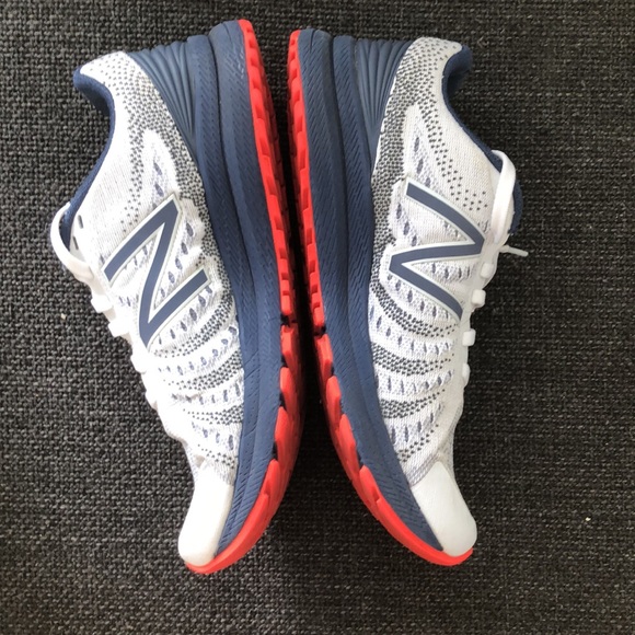New Balance Rush v3 - Picture 2 of 6